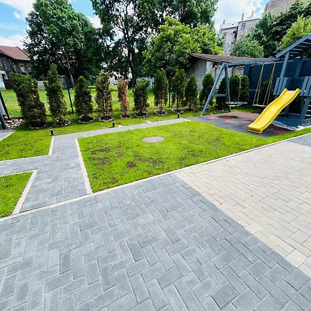 The Right Coast Apartment With Free Private Parking รีกา ภายนอก รูปภาพ