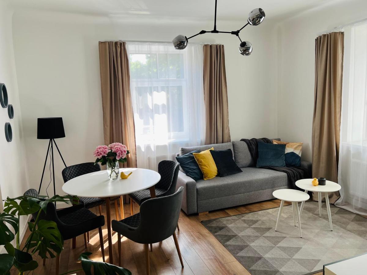 The Right Coast Apartment With Free Private Parking รีกา ภายนอก รูปภาพ