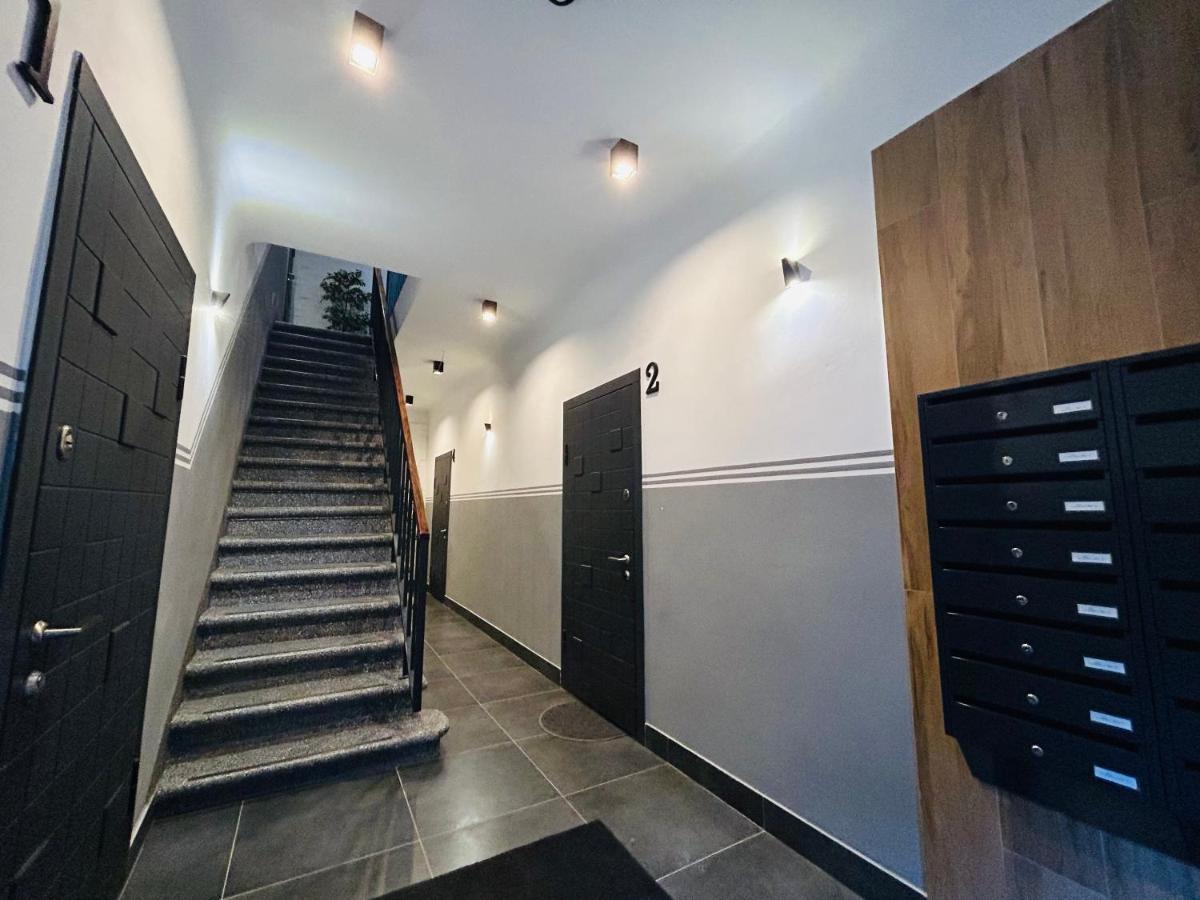 The Right Coast Apartment With Free Private Parking รีกา ภายนอก รูปภาพ